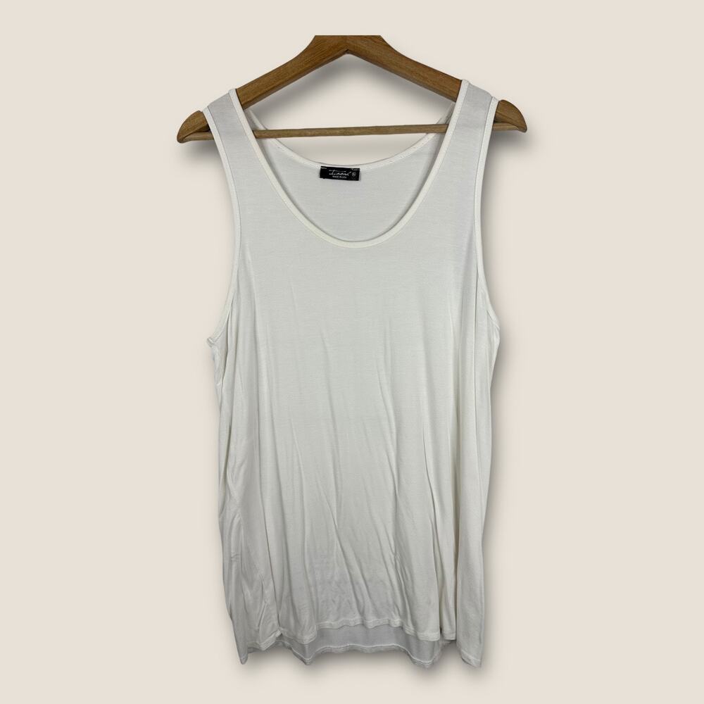 Inoah Womens size XL Basic Sleeveless Tank Top White Lagenlook